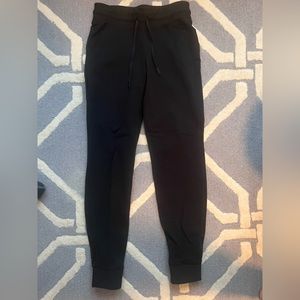 Lululemon High Waisted Jogger
